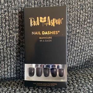 Red Aspen: Ali’s Black Tie Affair (Brand New)